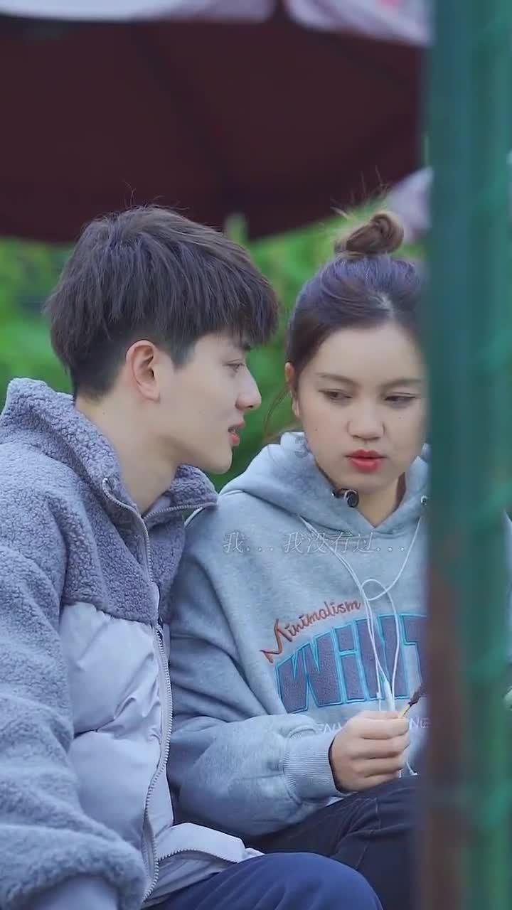 救援卡通小象